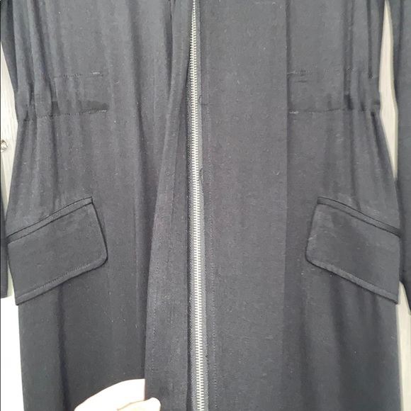 Black Jacket - Picture 3 of 7